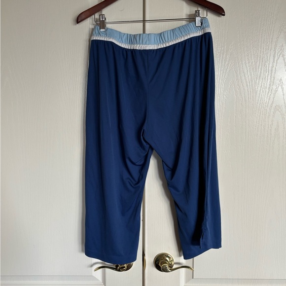Adidas blue Y2K cropped capri soft pull on workout pants size Large - Picture 6 of 6
